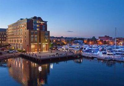 фото отеля Marriott Residence Inn Boston Harbor on Tudor Wharf