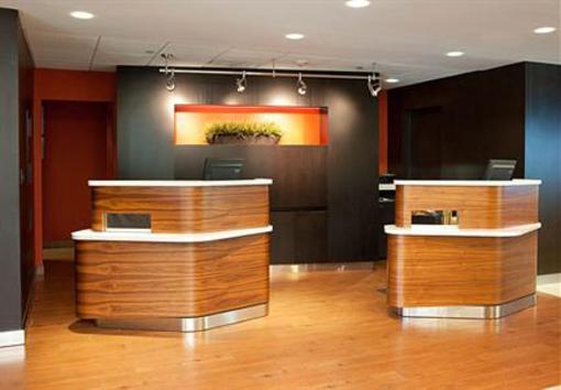 фото отеля Courtyard Hotel Larkspur