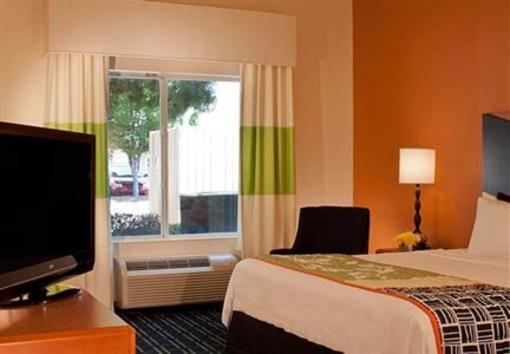 фото отеля Fairfield Inn & Suites Atlanta Kennesaw