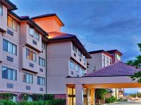 Holiday Inn Express Kelowna