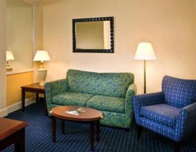фото отеля SpringHill Suites Gaithersburg
