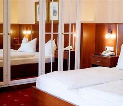 фото отеля Atlas Posthotel