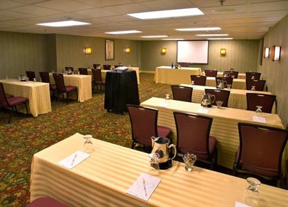 фото отеля DoubleTree by Hilton Hotel Wilmington