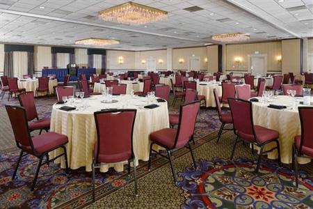 фото отеля DoubleTree by Hilton Hotel Wilmington