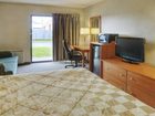 фото отеля Comfort Inn - Highway 401