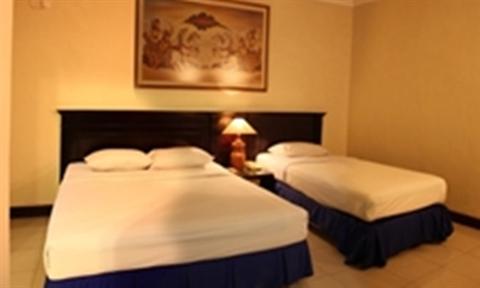 фото отеля Grage Jogja Hotel