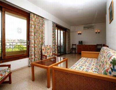 фото отеля Apartamentos Portofino Y Sorrento Calvia