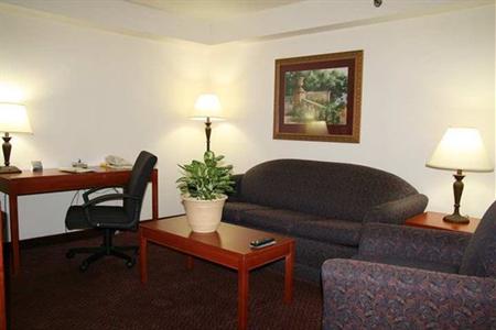 фото отеля Hampton Inn Goldsboro