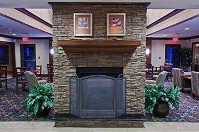 фото отеля Staybridge Suites Fort Wayne