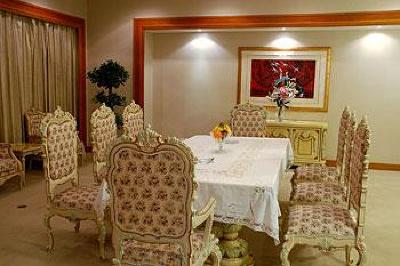 фото отеля Yijing Peninsula Hotel