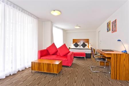 фото отеля Cambridge Hotel Sydney