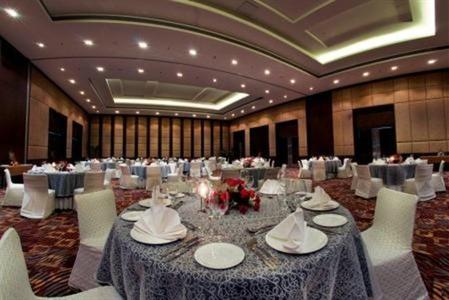 фото отеля Radisson Hotel Agra Taj East Gate Road