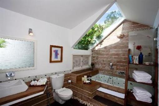 фото отеля Amanvana Luxury Boutique Spa Resort
