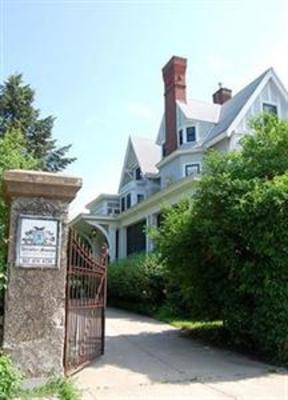 фото отеля Alexander Mansion Bed & Breakfast