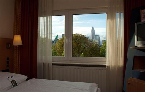 фото отеля Best Western Hotel Plaza Frankfurt am Main