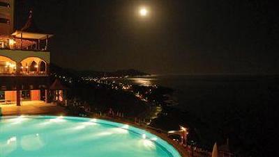 фото отеля Utopia World Hotel