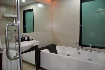 фото отеля Palms @ Sukhumvit Service Apartment