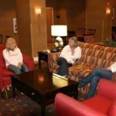фото отеля Hampton Inn & Suites Largo