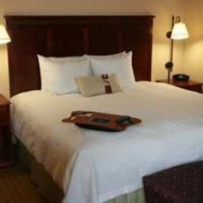 фото отеля Hampton Inn & Suites Largo