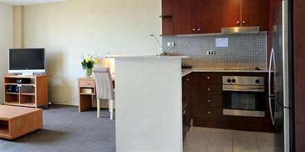 фото отеля Park Regis Concierge Apartments