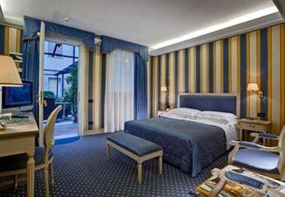 фото отеля Hotel Carlton on the Grand Canal