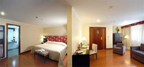 фото отеля Golden Tulip Belas Artes