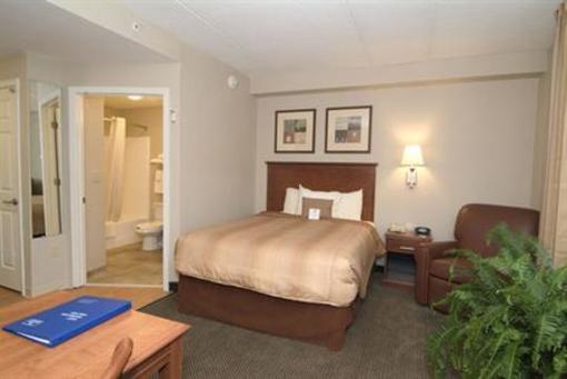 фото отеля Candlewood Suites Columbia-Ft. Jackson