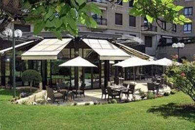 фото отеля La Reine Astrid All Suites