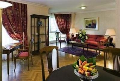 фото отеля La Reine Astrid All Suites