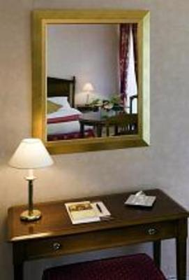 фото отеля La Reine Astrid All Suites