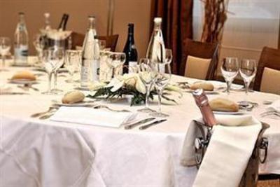 фото отеля La Reine Astrid All Suites
