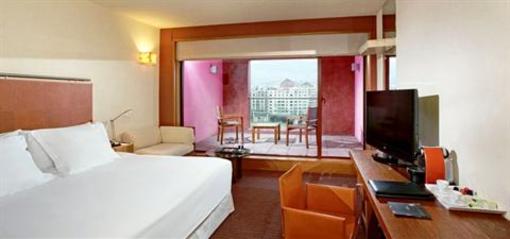 фото отеля Melia Bilbao