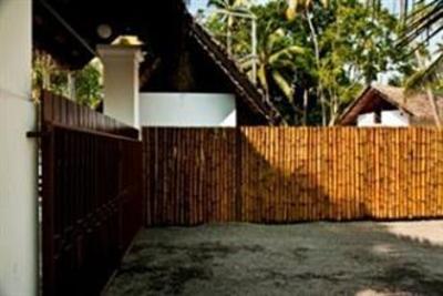 фото отеля Park On Vembanad Lake Hotel Kochi