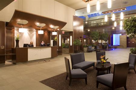 фото отеля Delta Calgary South
