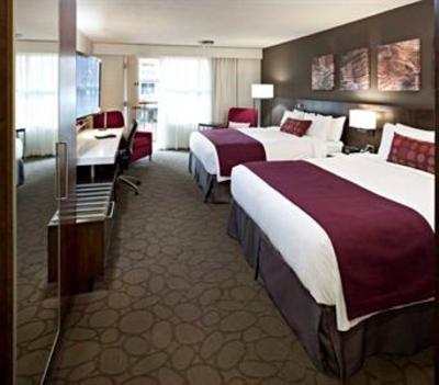 фото отеля Delta Calgary South