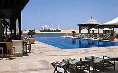 фото отеля Shangri-La Hotel, Qaryat Al Beri, Abu Dhabi