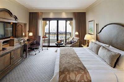 фото отеля Shangri-La Hotel, Qaryat Al Beri, Abu Dhabi