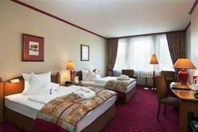 фото отеля Crowne Plaza Hotel Schwerin