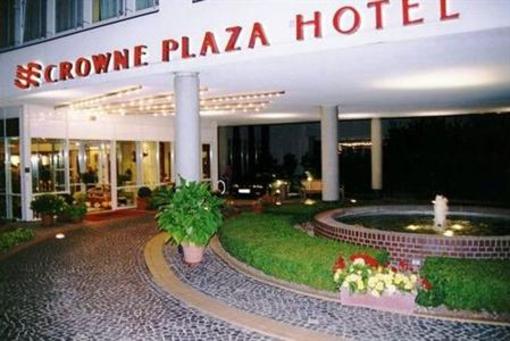 фото отеля Crowne Plaza Hotel Schwerin