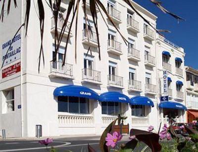 фото отеля Grand Hotel De Pontaillac Royan