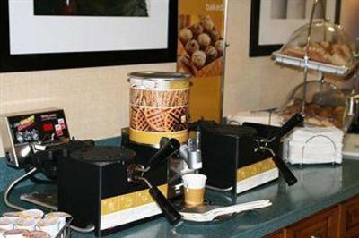фото отеля Hampton Inn Naples I-75