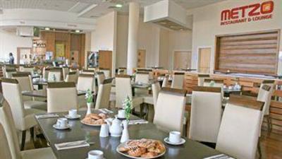 фото отеля Travelodge Dublin Airport Ballymun