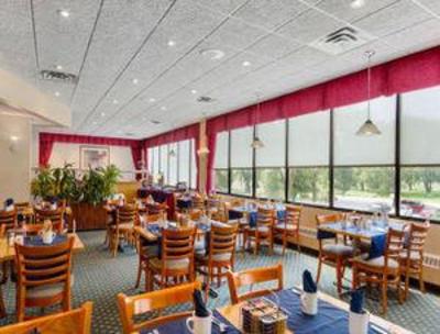 фото отеля Ramada Hotel on the Bay Conference Resort - Belleville