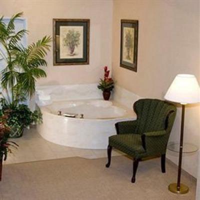 фото отеля Grandstay Residential Suites Eau Claire