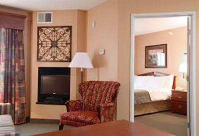 фото отеля Grandstay Residential Suites Eau Claire