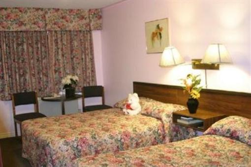 фото отеля Kings Inn Midland (Canada)