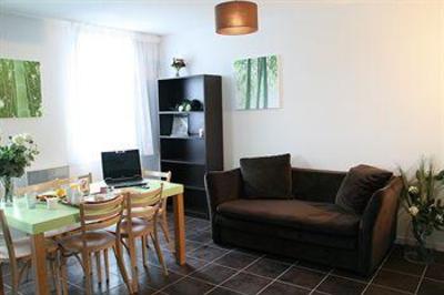 фото отеля All Suites Home Bordeaux Lac