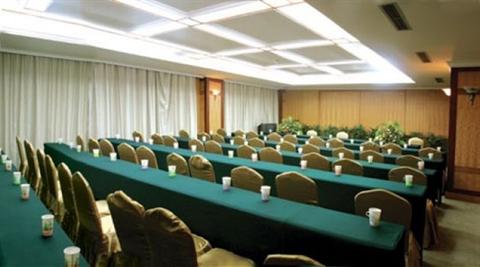 фото отеля Huasheng Hotel Emeishan