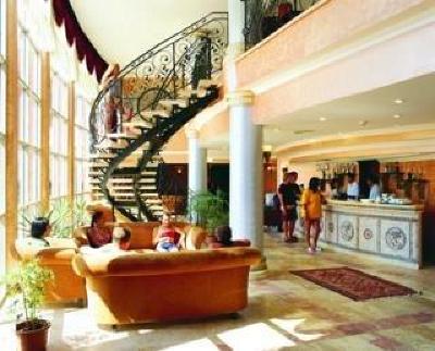 фото отеля Royal Atlantis Beach Hotel