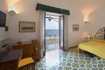 фото отеля La Caravella Apartments Positano